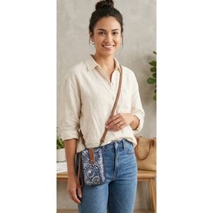 Sakroots Wallet Crossbody bag Blue